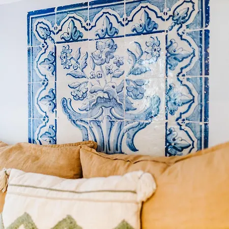 哥斯达城堡公寓 *